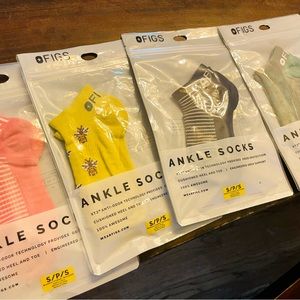 FIGS ankle socks size small UNOPENED